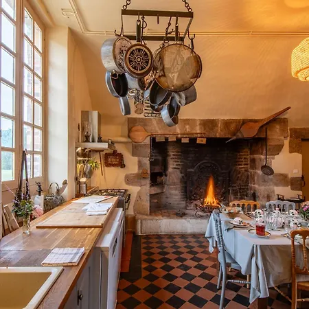 Les Louteaux - Splendide Chateau Du Xviii -piscine- Parc De Lamas Willa *